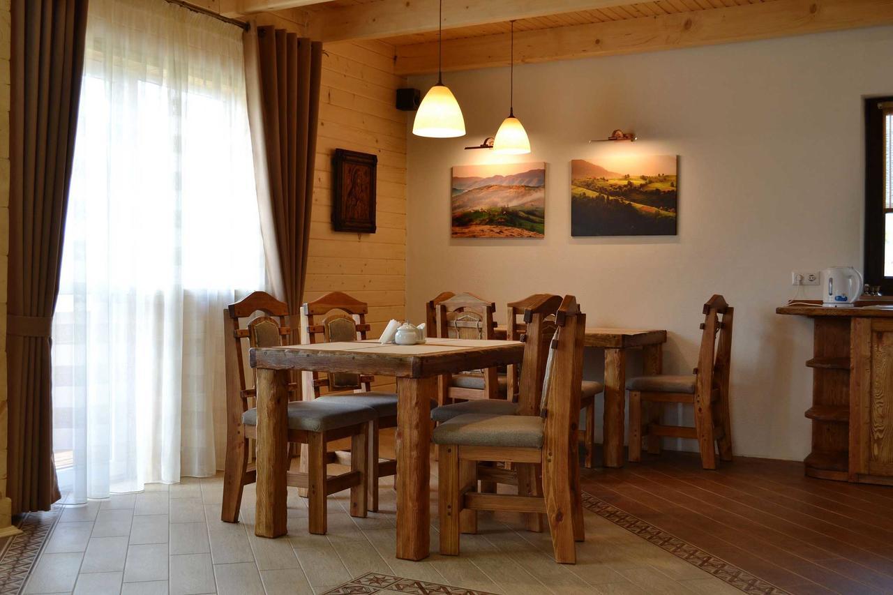Chalet Hutsulyandiya Mykulytschyn